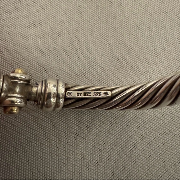 David Yurman Metro 585 14k & SS 7mm Two-Tone Cable Bracelet small - Picture 3 of 9